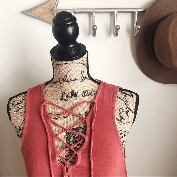 Lace Up Tunic - Picture 2 of 3